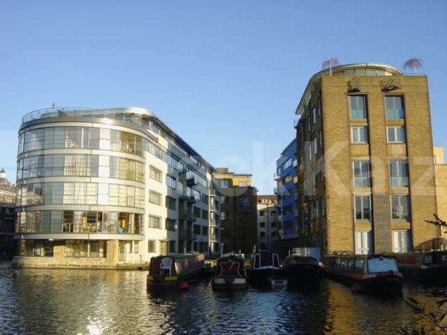 			PORTERED DEVELOPMENT IN KING'S CROSS, 2 Bedroom, 1 bath, 1 reception Apartment			 Ice Wharf , KINGS CROSS
